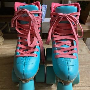 “Kids” Impala Roller skates size 1
